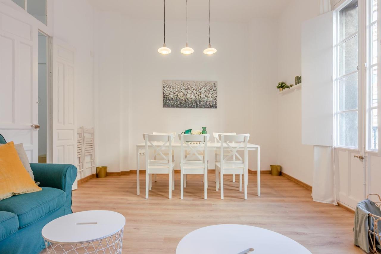 Avanti La Campana, Con Un Balcon Que Te Enamorara Del Ambiente De Sevilla Eksteriør bilde