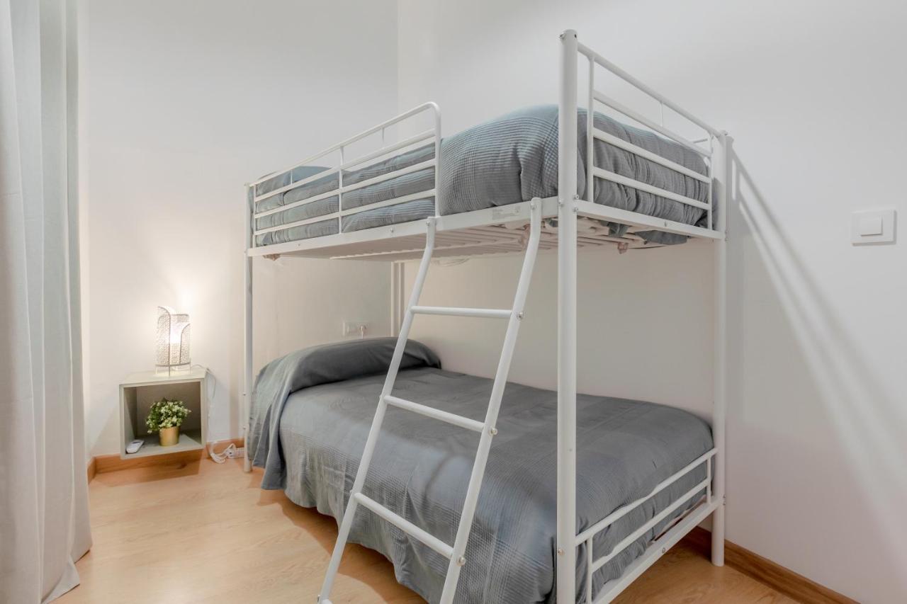 Avanti La Campana, Con Un Balcon Que Te Enamorara Del Ambiente De Sevilla Eksteriør bilde